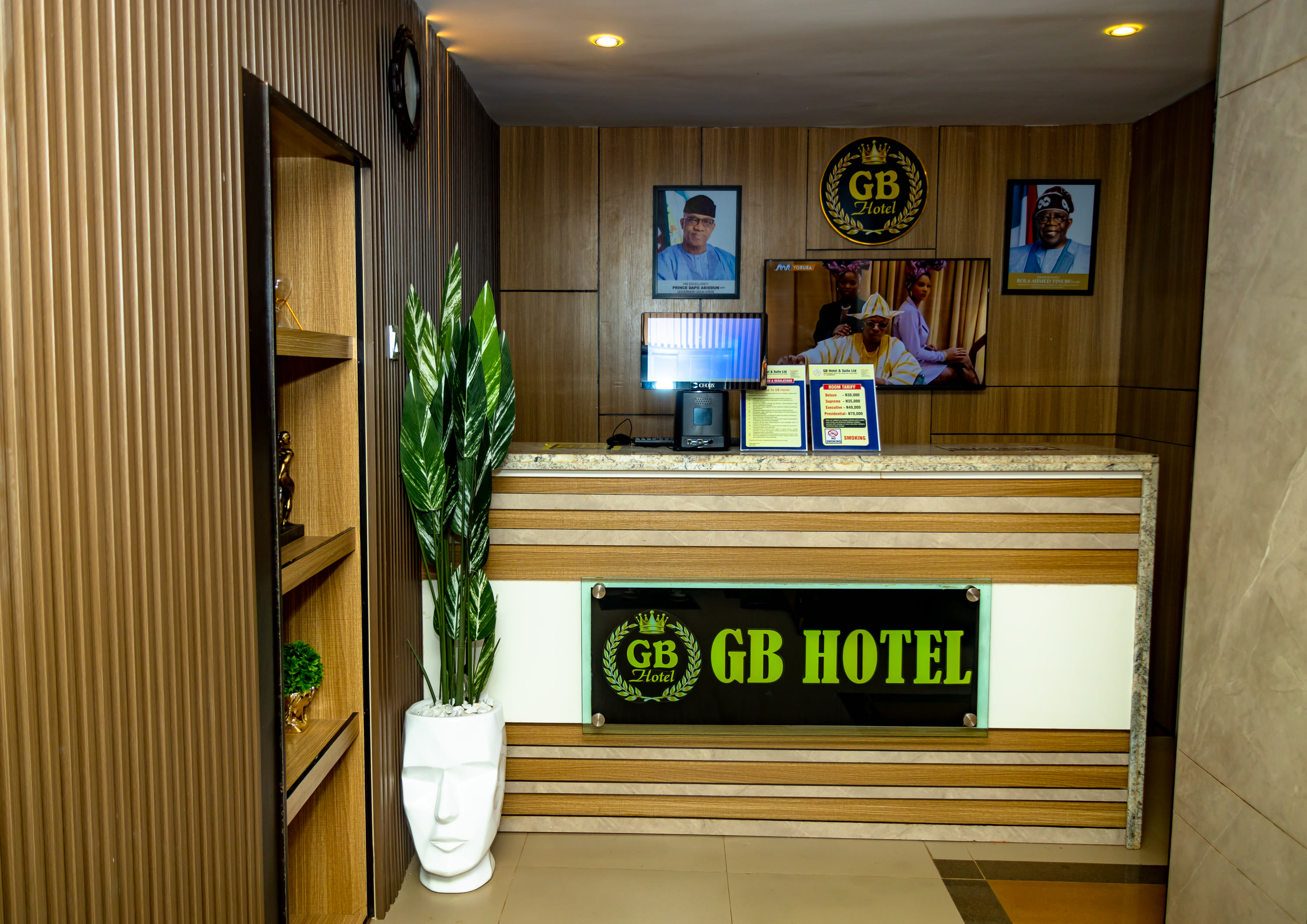 Reception — 3S9A8954