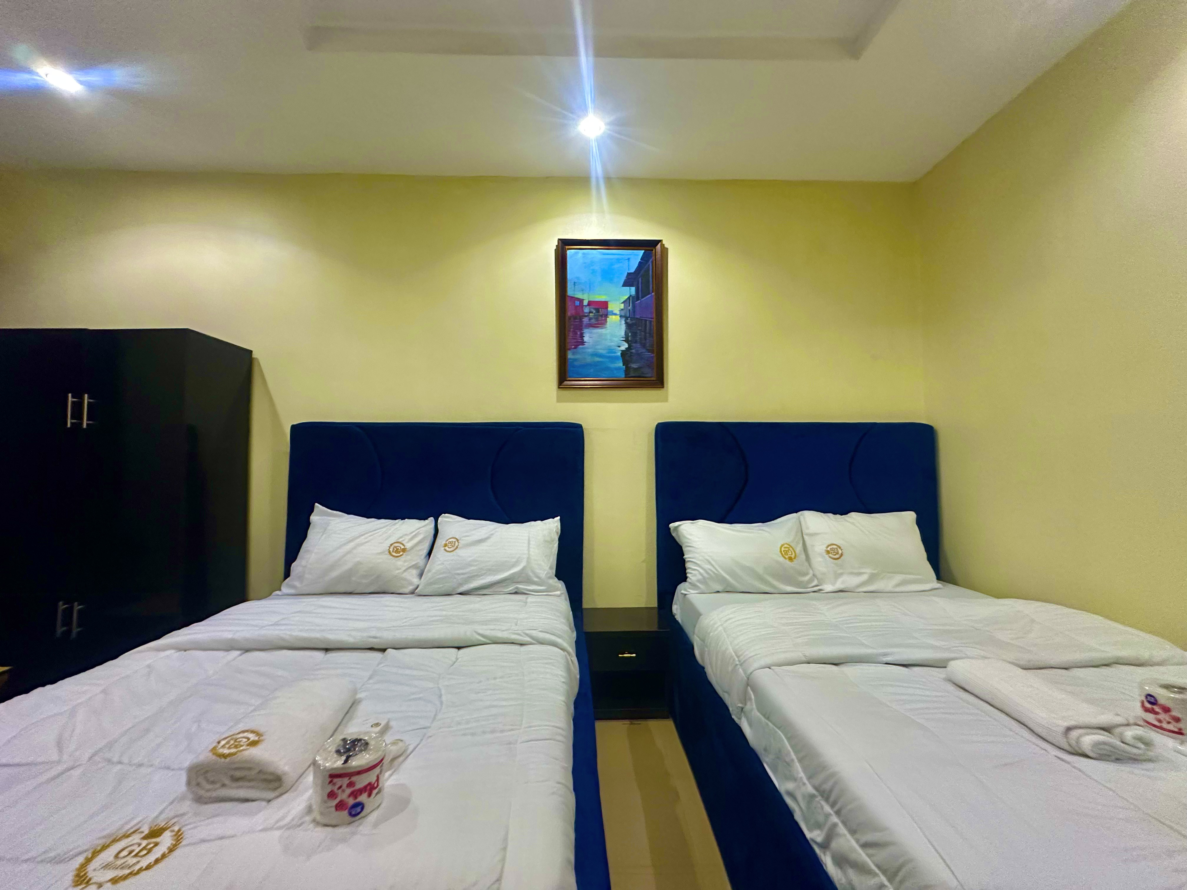 Twin Bed — 2026 09 07 14 38 IMG 0077